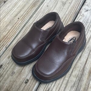 EUC-Little Boys Hush Puppies Brown Leather Dress Shoes Size 8.5